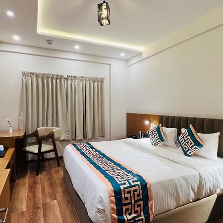 Hotel Aashraya Dod Jala Екстер'єр фото