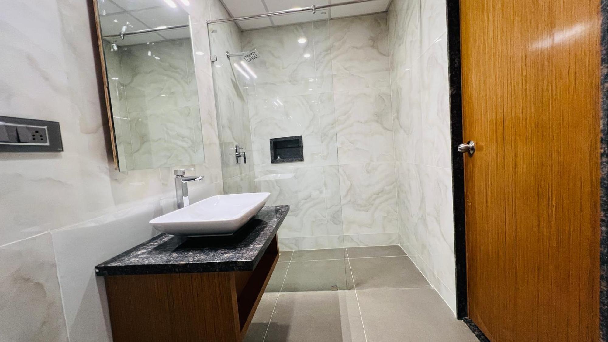 Hotel Aashraya Dod Jala Екстер'єр фото