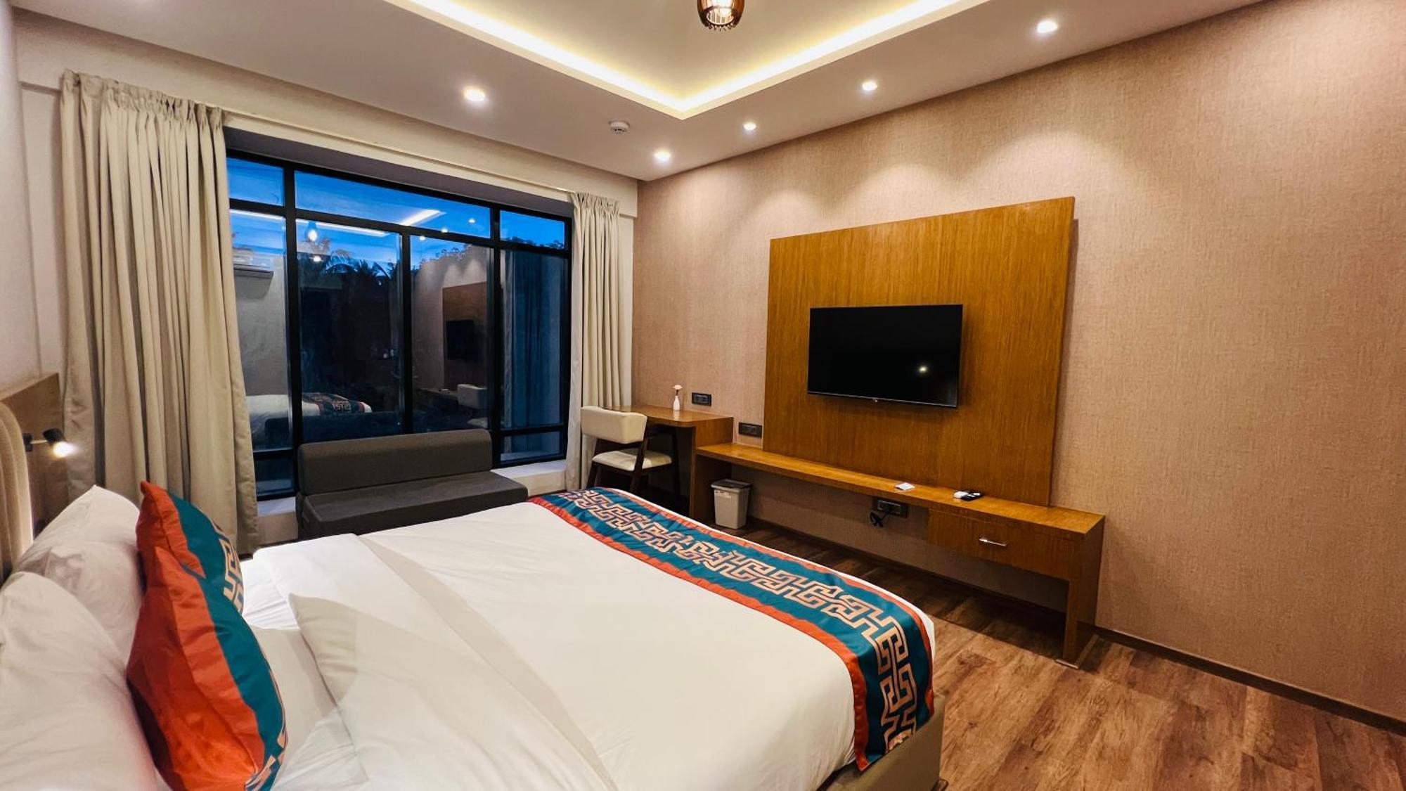 Hotel Aashraya Dod Jala Екстер'єр фото